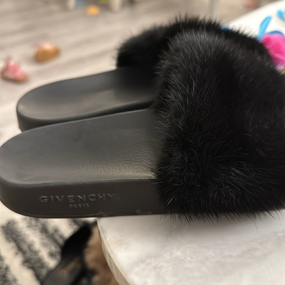 Givenchy fur slides - Picture 3 of 3
